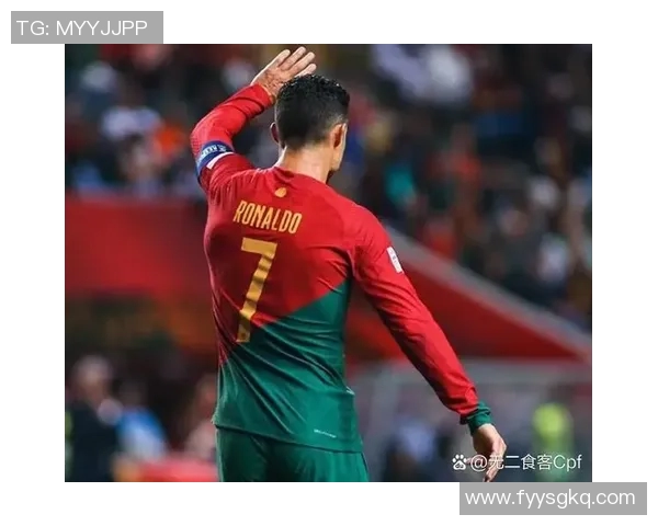 穿上7号球衣的足球传奇明星们的辉煌故事与成就回顾