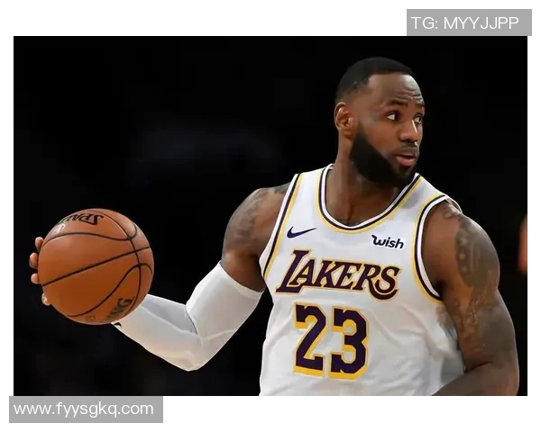 穿詹姆斯球衣的足球明星们如何在绿茵场上展现篮球精神与风采